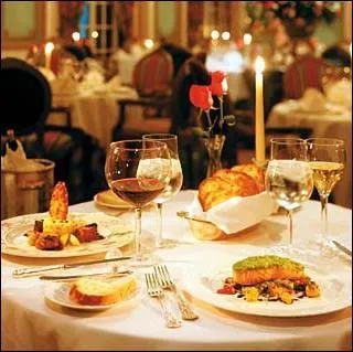 Demain, je mangerai au restaurant.