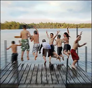 Cet t, Tim et moi irons quinze jours en colonie.