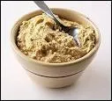 Avec quoi prpare-t-on le 'houmous' ?