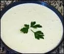 Comment s'appelle cette sauce, prpare avec une pte de graines de ssame, du persil, du citron et de l'ail ?