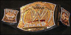 Quelle superstar a gard le WWE championship le plus longtemps ?