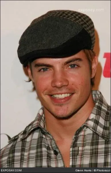 Qui voit-on sur la photo ?