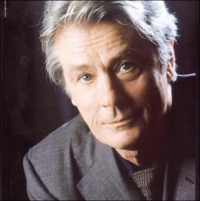 ' Moi ... Alain Delon ... sur cette photo , j'ai : '