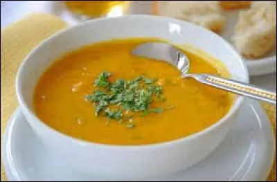 Lorsqu'on mange du potage, on doit...