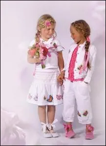 _______________, je mettrai mes habits neufs.