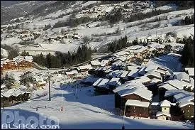 Laquelle de ces stations est surnomme 'la belle' ?