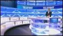 Qui présente actuellement le magazine de football "Téléfoot" sur TF1 ?