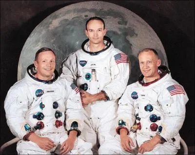 Quels sont les 3 astronautes qui composent l'quipage de la mission Apollo 11 qui les amne sur la lune ?