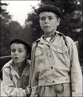 Quel ancien Nul a t recrut dans le remake de La Guerre des boutons dirig par Yann Samuel ?