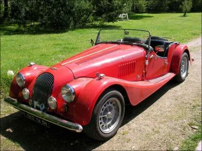 Parmi ces marques de voiture, une seule est encore anglaise; elle n'a pas transform ses modles d'origine. Il s'agit de... ?