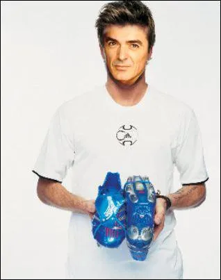 ' Elles s'aiment , comme ... . des chaussures '