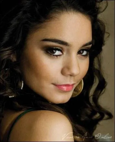Pourquoi Vanessa Hudgens a-t-elle failli ne pas tourner dans "High School Musical 3" ?