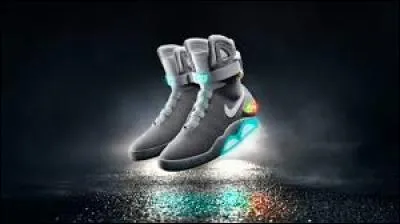 ''Elles sont trop MORTEL (invariable) tes Nike ! ''