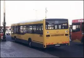 Traversons la Mditerrane, et empruntons ce bus... .