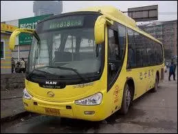 Un autre bus asiatique, celui-ci est... .