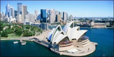 Quelle est la plus grande agglomération du continent océanique ?