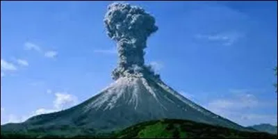 Dans quel pays se trouve le dangereux Pinatubo ?