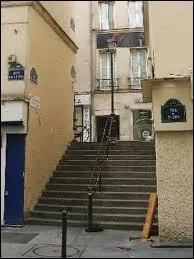 5, 7 m c'est la longueur de la rue la plus courte