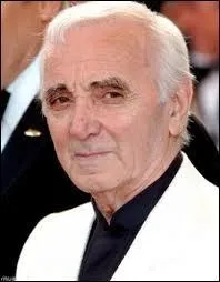 Parmi les trois chansons suivantes, laquelle a t crite par Charle Aznavour ?