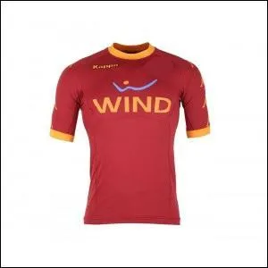  qui appartient ce maillot ?