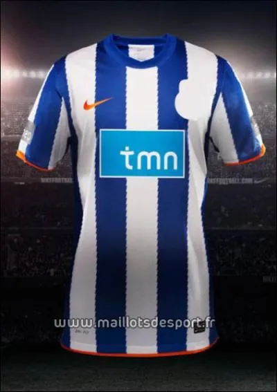  qui appartient ce maillot ?