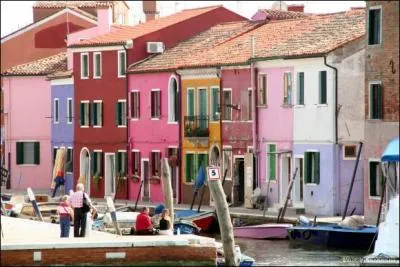 Dans quelle le italienne voit-on ces maisons ?