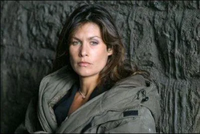 Dans quelle srie rencontre-t-on Astrid Veillon ?