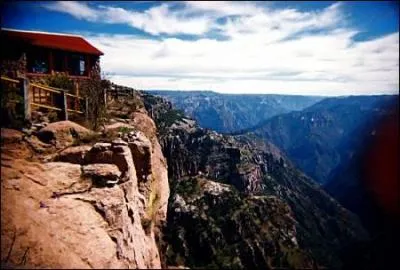 Dans quel pays se situe l'Etat de Chihuahua ?