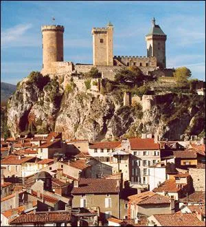 Quel est le chef-lieu de l'Ariège ?