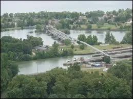 Voici l'une des cluses d'Amfreville;une des plus importante de :