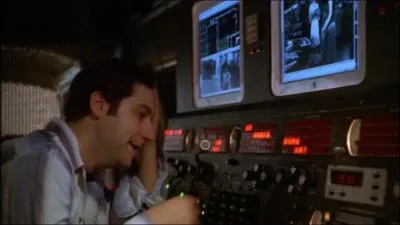 De quoi Warren se plaint-il ?