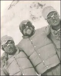 Qui ont t les premiers vainqueurs de l'Annapurna en 1950 ?