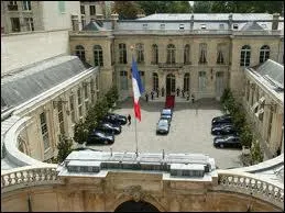 Qui n'a pas t Premier Ministre sous le prsidence de Jacques Chirac ?