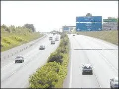 Quelles villes sont relies par l'Autoroute A 10 ?