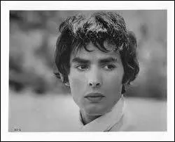 Comment s'appelle cet acteur qui jouait aux cts de Catherine Deneuve dans Belle de Jour ?