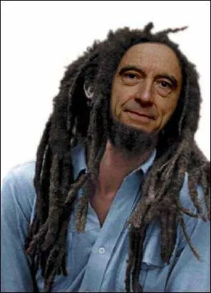 Voici ... ... qu'est ce qu'il fait l celui la ?