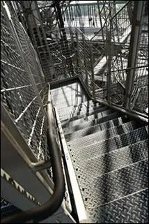 Quelles sont les caractristiques de la Dame De Fer ?