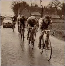 Qui parmi ces grands champions; n'a jamais gagn cette course ?