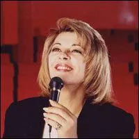 Ne le 11 avril 1944, auteur et chanteuse, interprte de 'Il est mort, le soleil', 'La solitude, a n'existe pas'