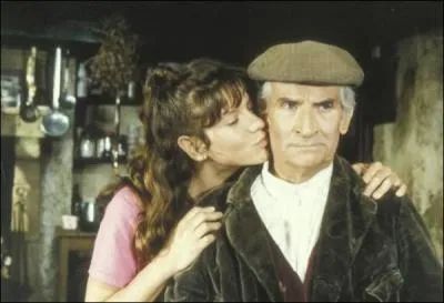 Dans le film 'La Soupe aux choux', qui interprète le personnage surnommé La Denrée ?