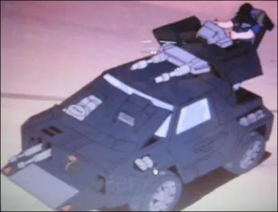 Qui pilote ce véhicule ?