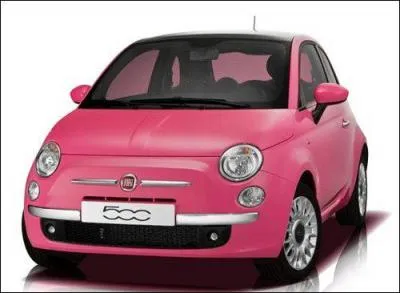 Quelle est la marque de cette voiture ?