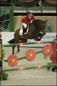 Pour le galop 5, la hauteur des obstacles varie de :