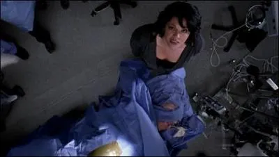 Avant que l'opration de Callie ne dbute que dit Arizona  Mark ? Qu'il devrait ... .