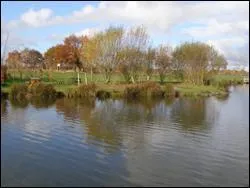Egalement en Gâtine près de Moncoutant; ce parc de loisirs dédié à la pêche s'appelle...
