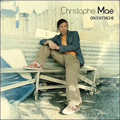 Donnez la suite de cette chanson : 'Parce qu'on sait jamais ... '