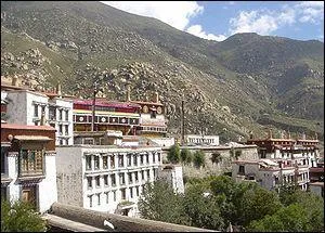 Comment s'appelle ce monastre ?