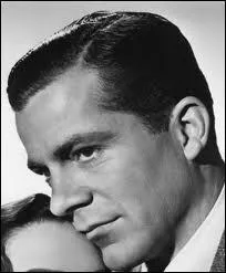 Quel est le nom de ce comdien ?