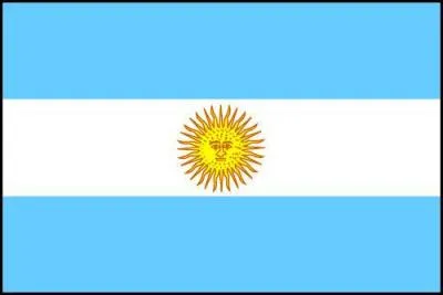 Le 'soleil de Mai' est le symbole d'une nouvelle re de libert aprs la guerre d'indpendance; le bleu et le blanc sont les couleurs des opposants au rgime colonial espagnol. Quel est ce pays ?