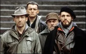 Qui interprte le clbre abb, dans le film 'Hiver 54, l'Abb Pierre' ?